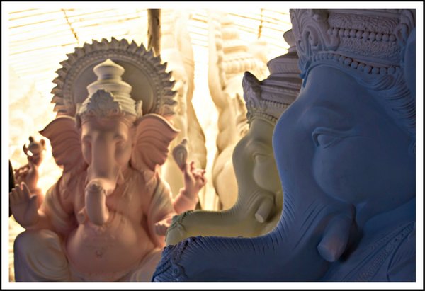 making of Ganesha Idol (1)