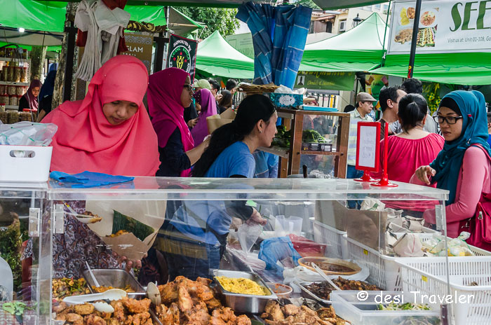 girls at a stall Ramadan Food festival singapore