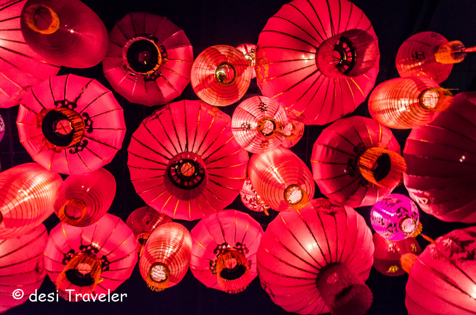 Chinese Lanterns let the shopping festival begin Singapore
