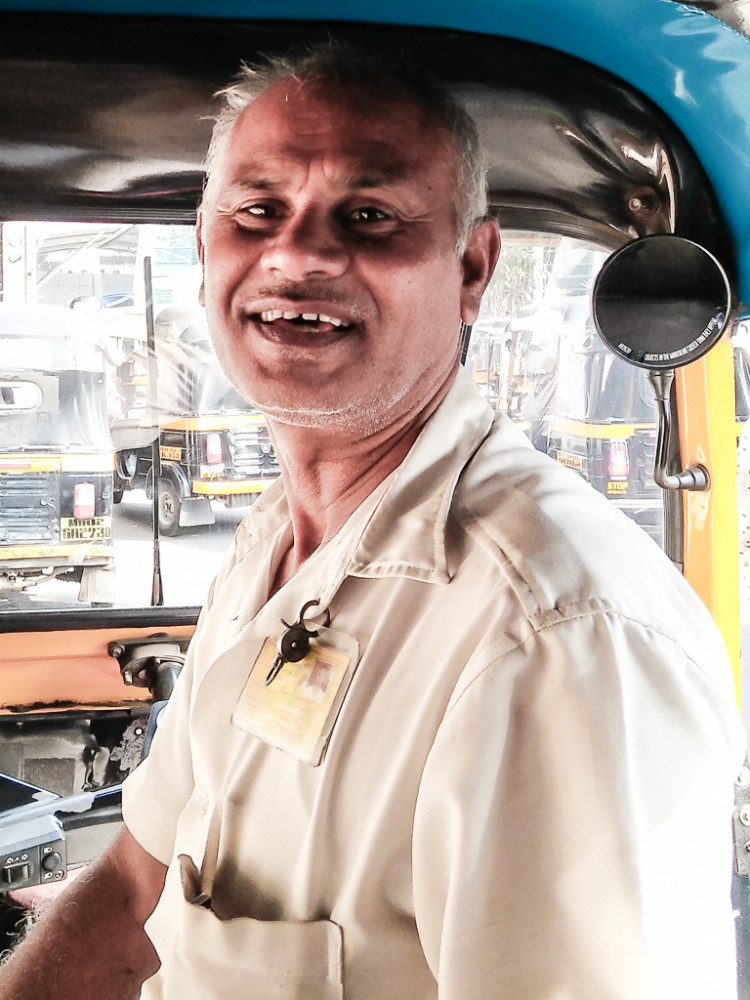 OPPO f1 SELFIE EXPERT Mumbai Auto driver (4)