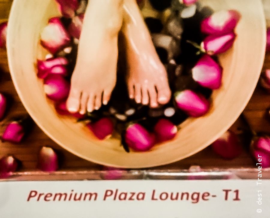 Plaza Premium Lounge services Changi Airport