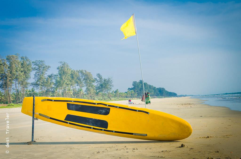 Goa Blog > What to do on a goa beach 