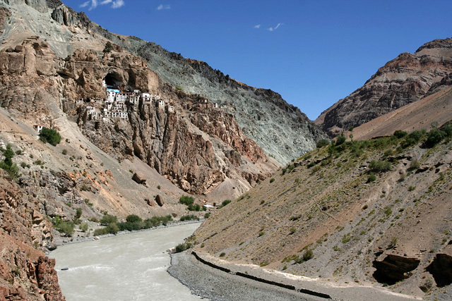 phugtal-monastery-zanskar
