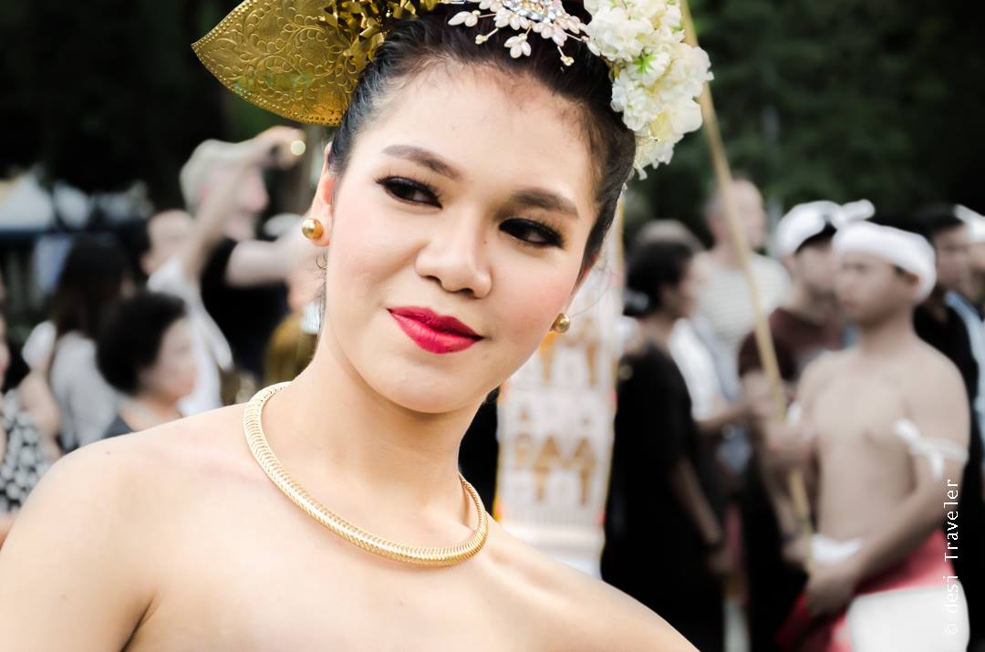 Thai performer wearing lipstick Thailand tourism festival