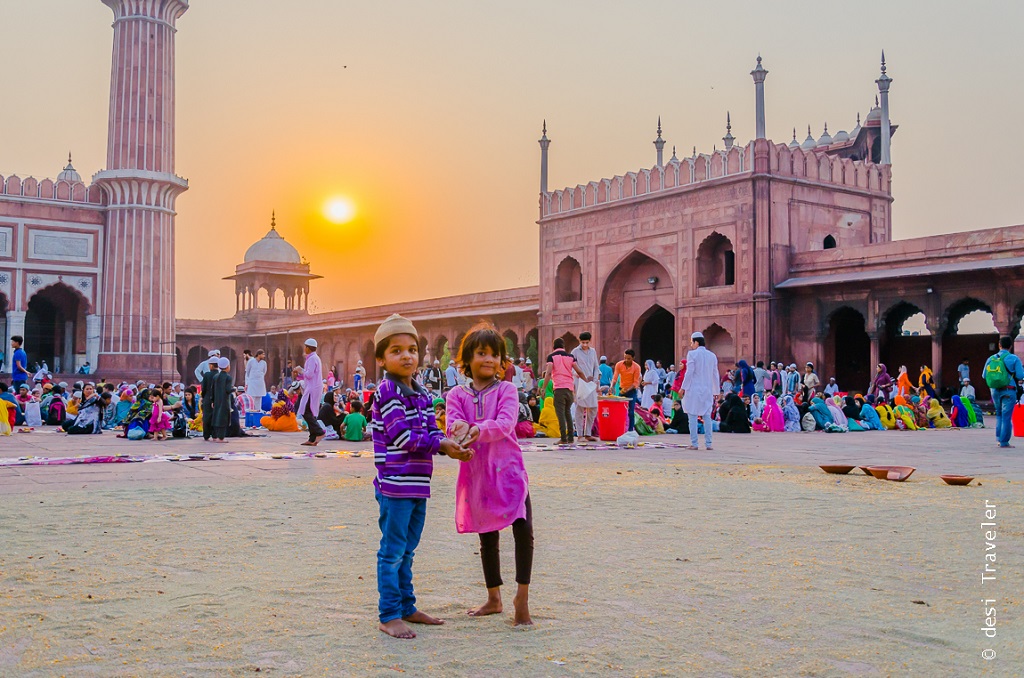 Kids playing Jama Masjid Delhi Ramazan Iftar