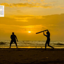 September 2018 Calendar Wallpaper : Mumbai Beach Cricket